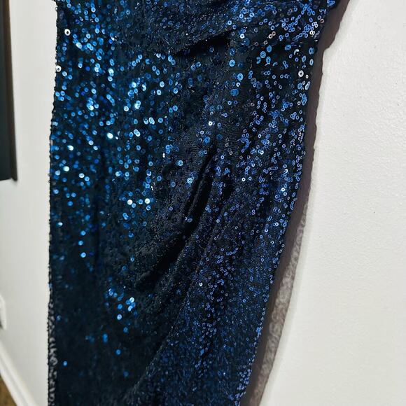 BADGLEY MISCHKA Women's Black Blue Sequins V-Neck Mesh Ombré Astor Gown Size 16 - Picture 15 of 16